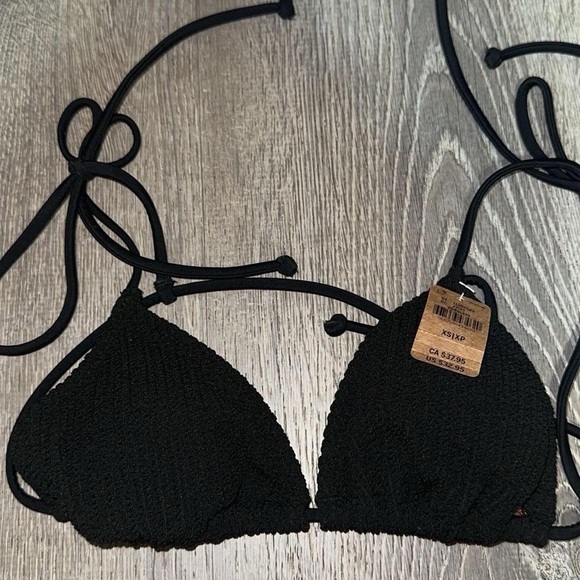 Victoria secret triangle bikini top NWT - Picture 2 of 2